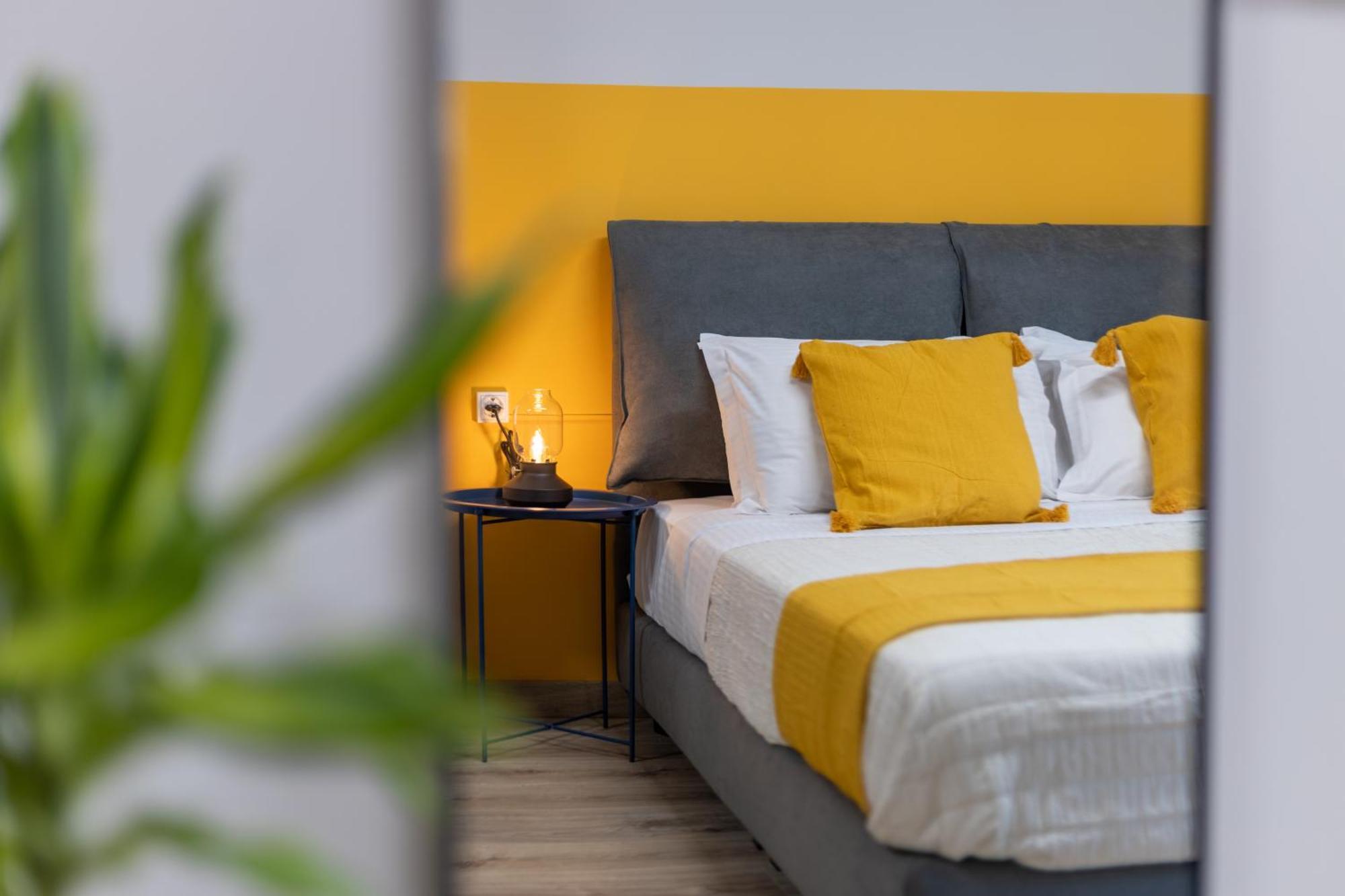 Apartment Athenian Sensations And In The Heart Of *
